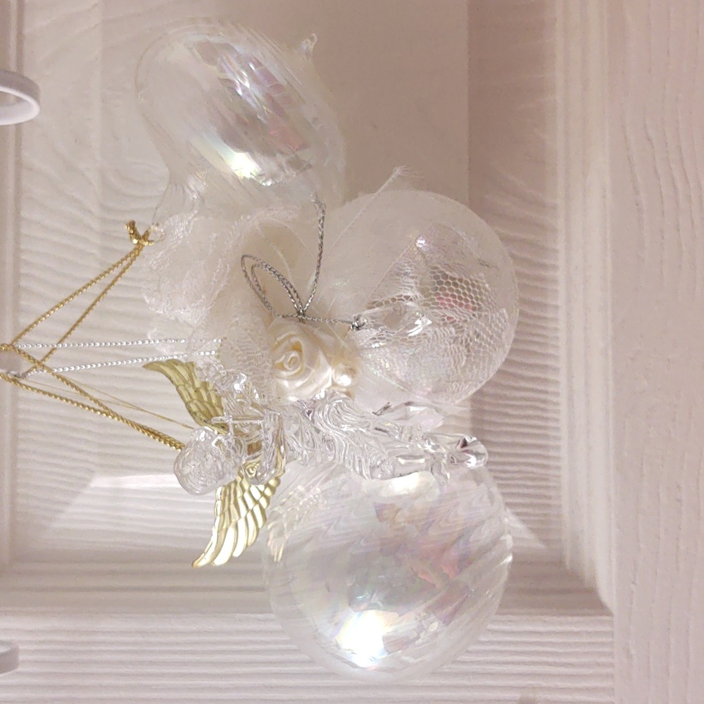 Christmas 🎄| (4) Vintage Elegant White Glass Ornaments | Angel